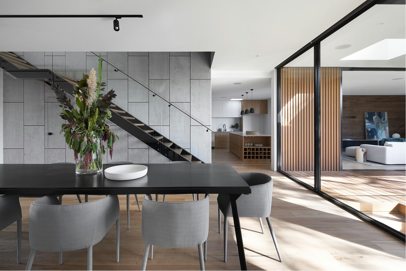 Folding Doors Dubai - Bi-Fold & Multi-Fold