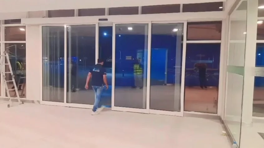 Telescopic Sliding Doors