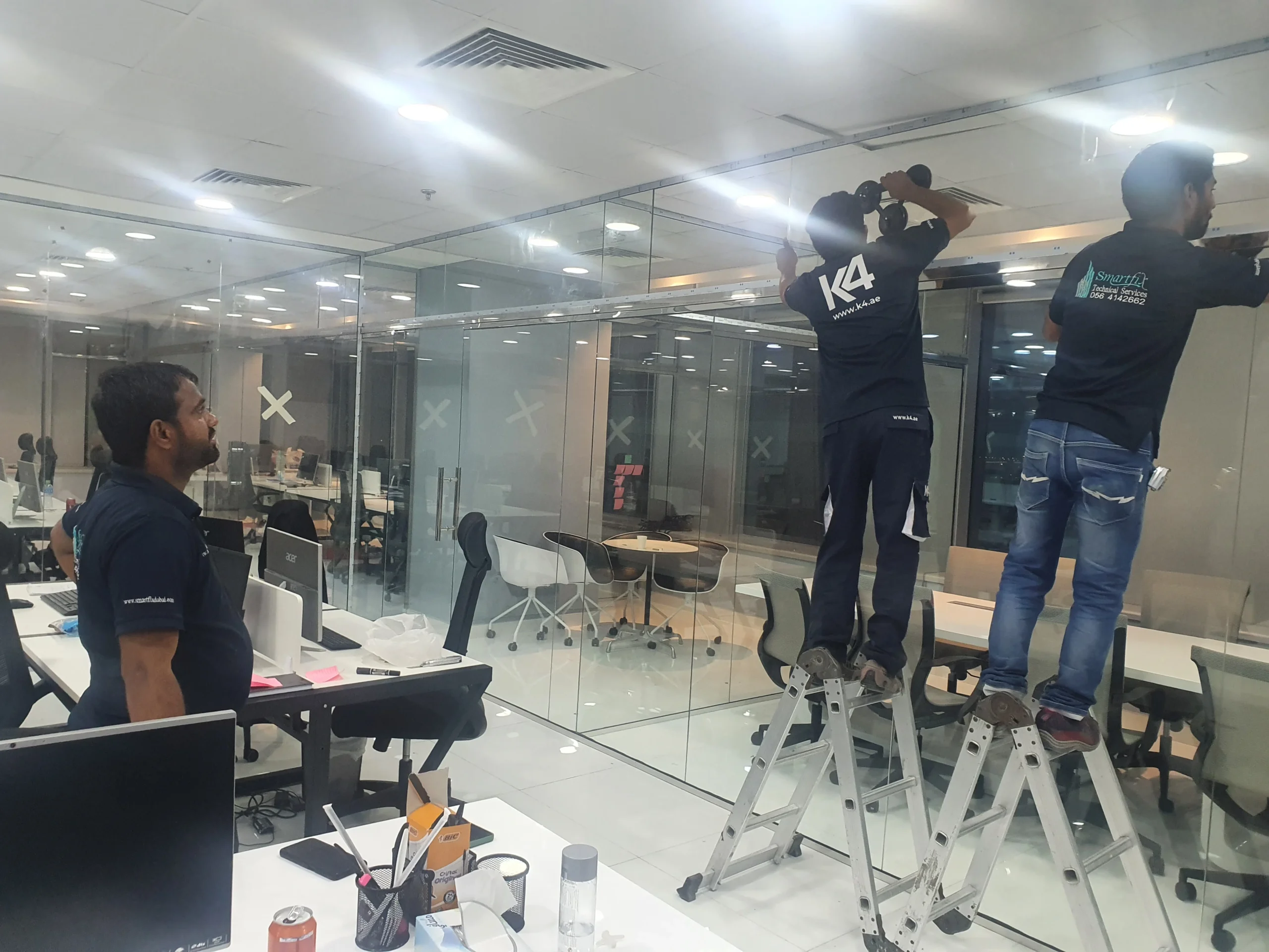 Control Tower 1203 - Glass Partition Control Tower